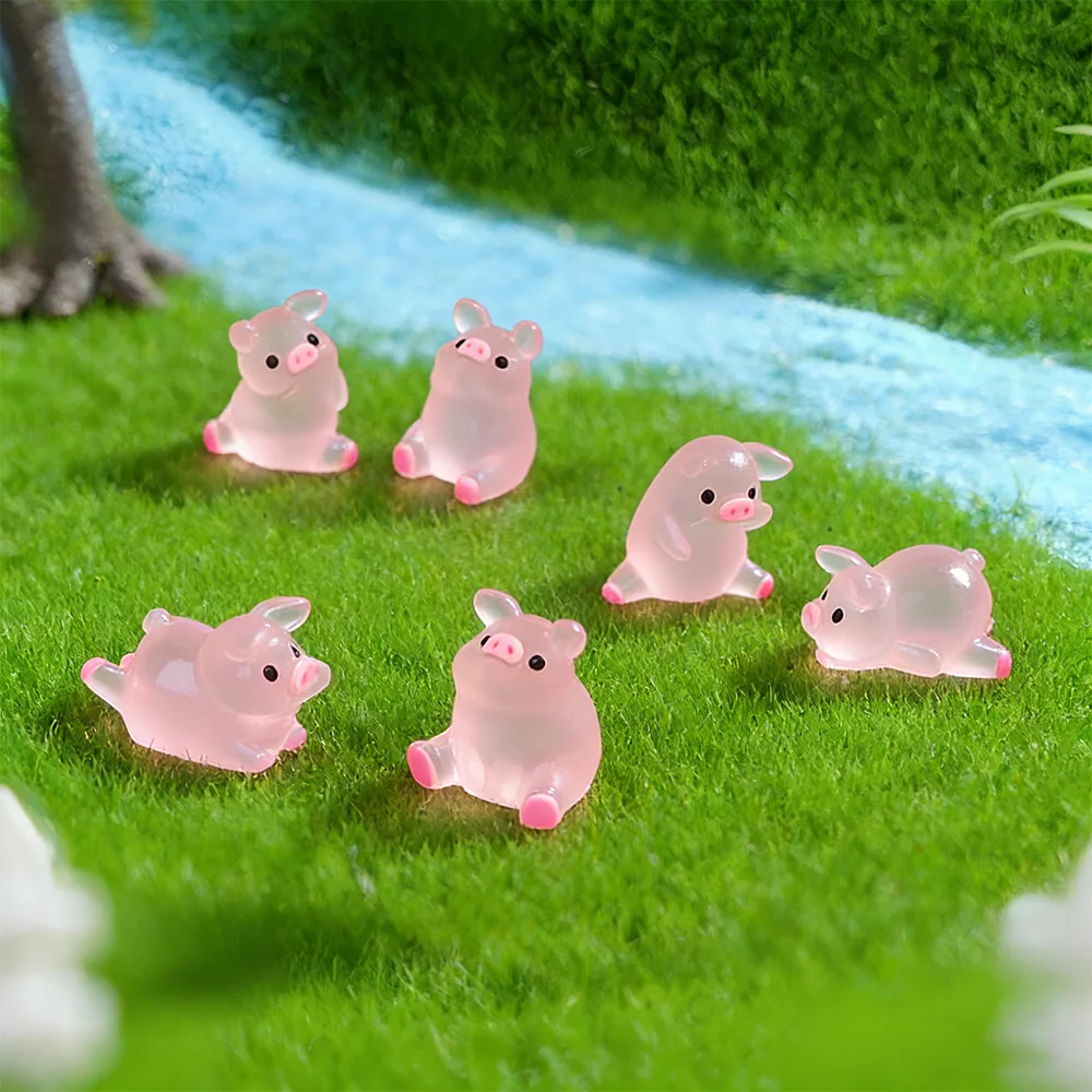 Luminous Mini Pink Pig Resin Figurines Miniature Landscape Ornaments Glow In Dark Piggy Charms For DIY Craft Accessories