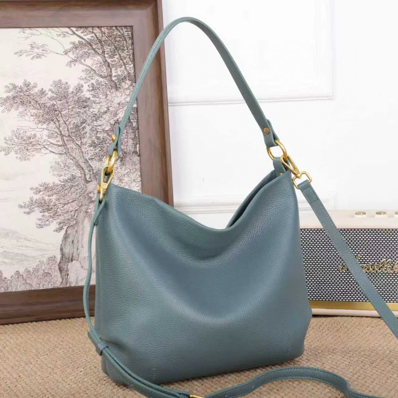 

Genuine Grade Cow Leather Women Fashion Large Tote Handbag Luxury Deisgner Brand Cowhide Female Shoulder Crossbody Bag for Woman