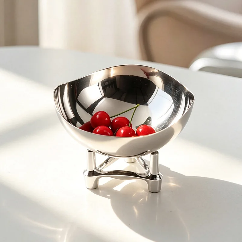 Ironwork Fruit Plates Modern Simple Three Legged Fruit Plates Luxury Smooth Handiness Snack Plate Creative Kitchen Tableware