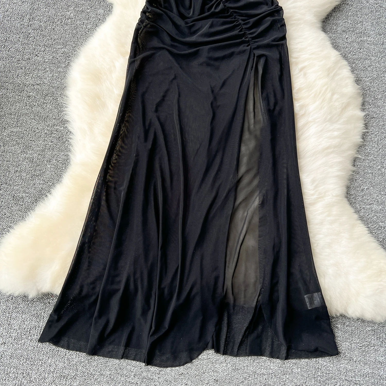 Robe d'été longue noire pour femme, maille fine transparente, trou froncé, mi-longue, robe d'été femme, fibre fendue, sexy, brillant, nouveau, 2024