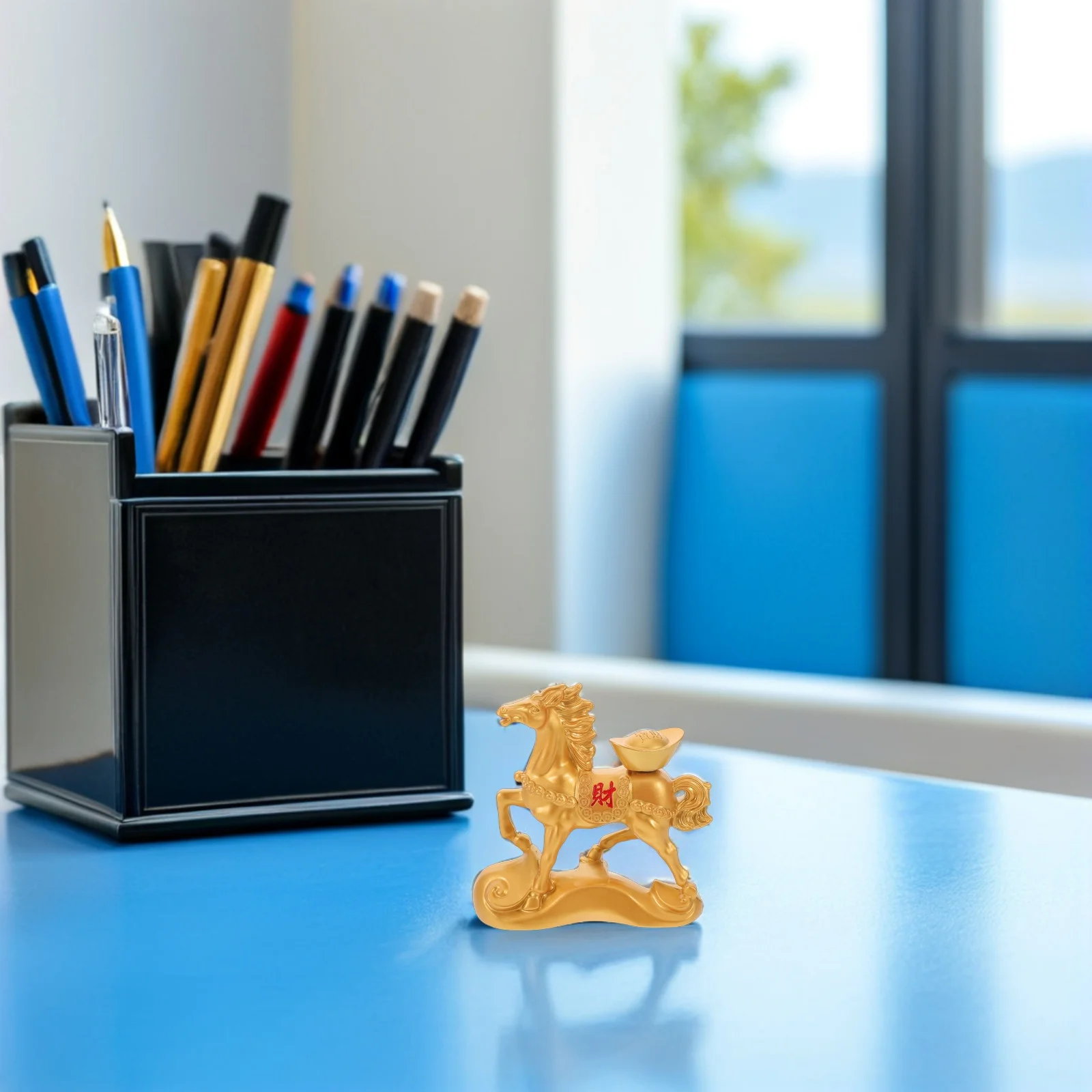 Estatua de caballo Feng Shui chino, escultura de caballo corriendo, adorno de riqueza de la suerte Yuan Bao dorado, decoración de mesa de oficina