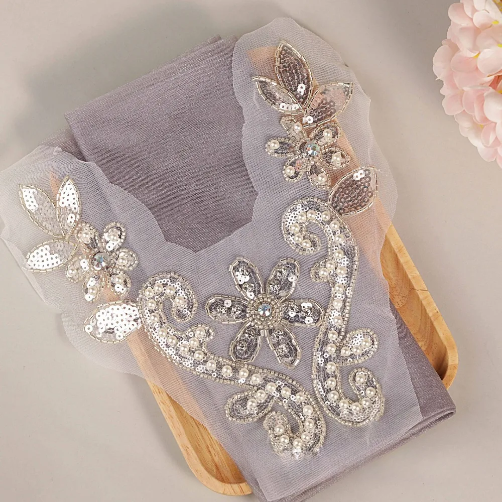 

Light Luxury White Embroidery Sequins Decals Lace Fabric Base Coat Wedding Dress Front Collar Decals Accessories Accessories