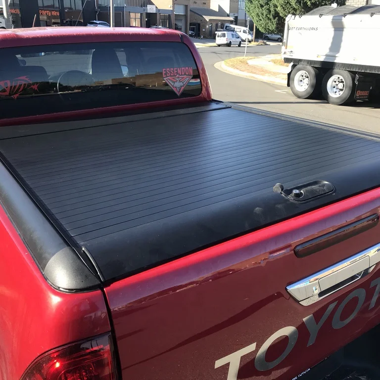 Factory Price Pickup Truck Bed Cover Roller Lid Shutter Hard Tonneau Cover for Ranger T6 T7 T8 Wildtrack Raptor F-150 F250 F350