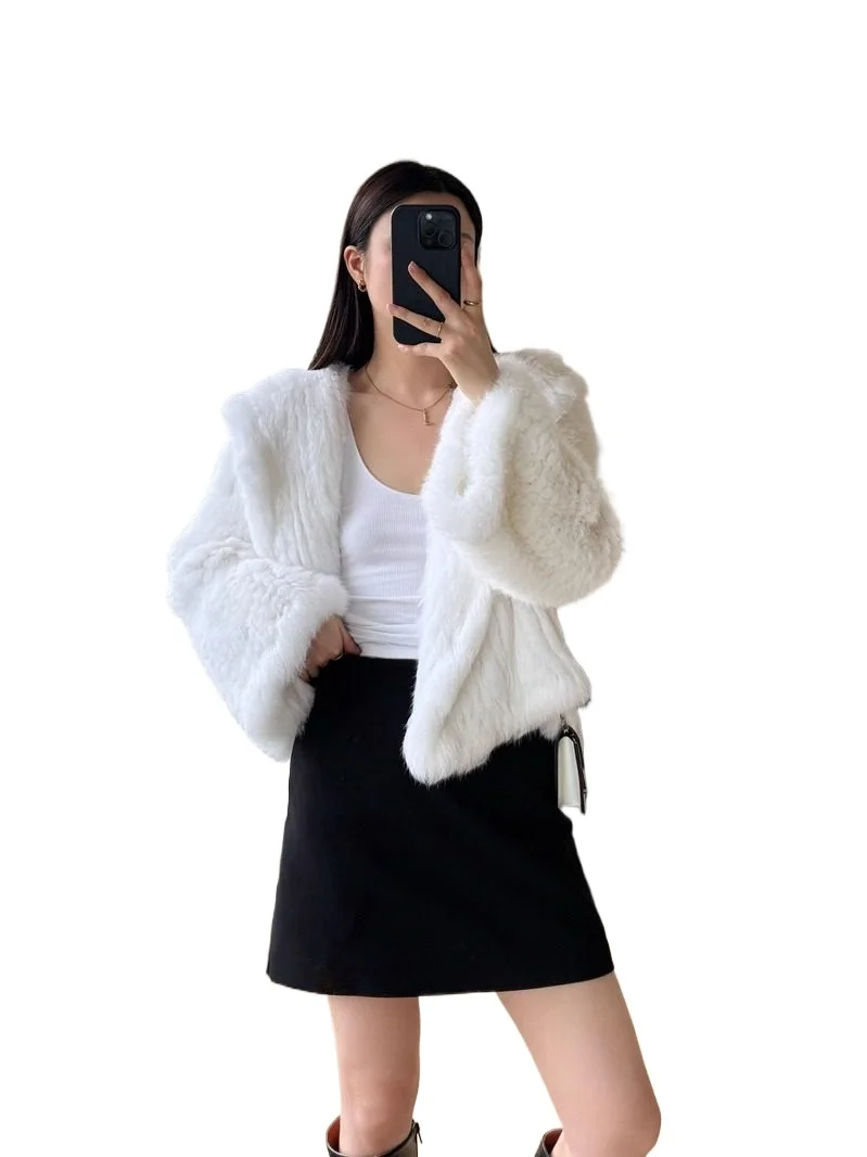 

Нежная женская куртка Xiaoxiang 2025 осень/зима, новое корейское издание, крипто-тканая короткая куртка с капюшоном из натурального кроличьего меха