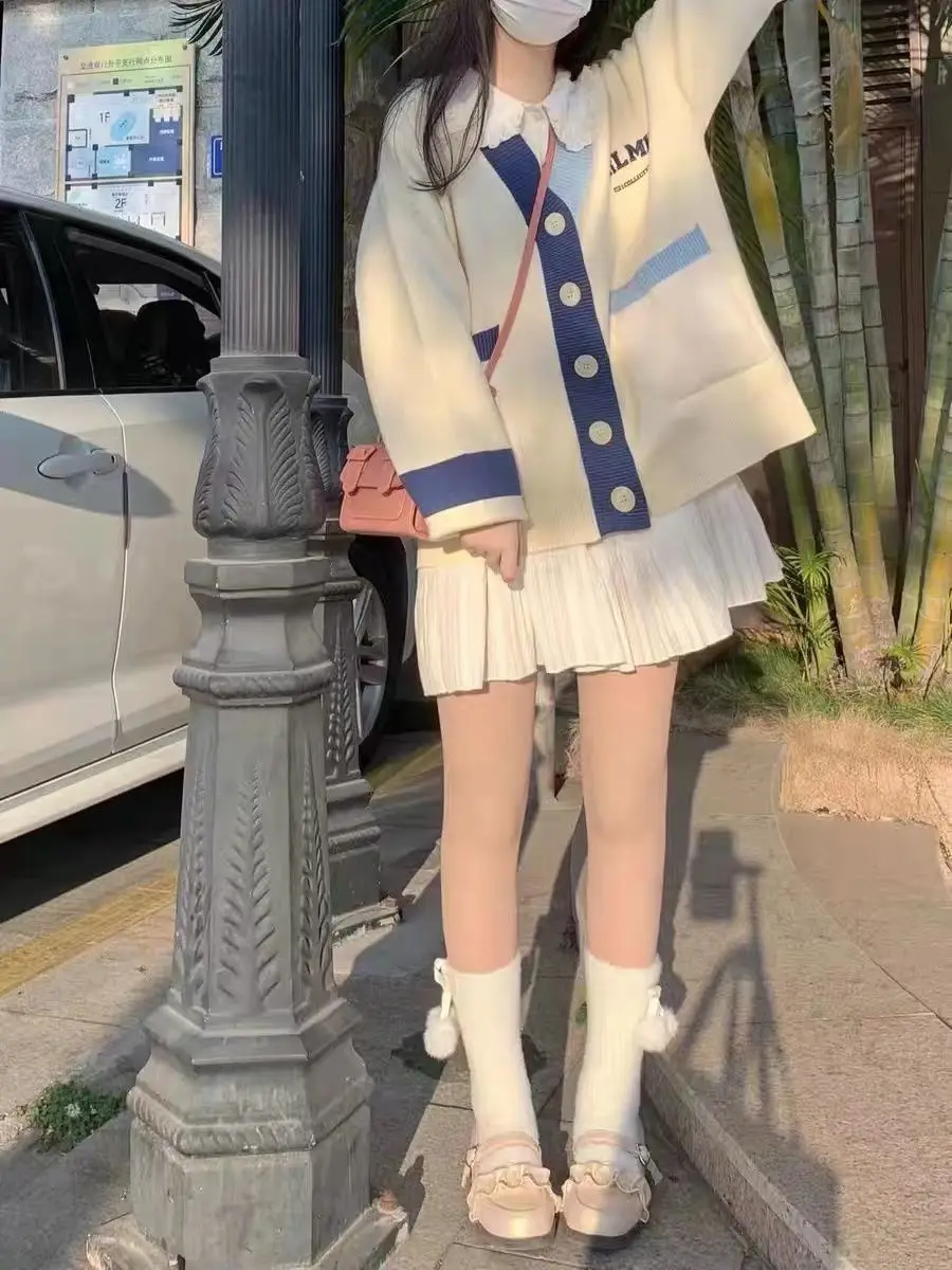 女性用Vネックニットカーディガン,ルーズフィット,多用途,ハイコート,カラーブロック,大学スタイル,中国製