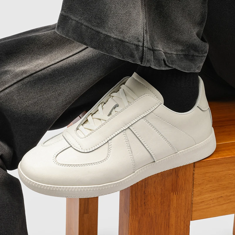 Retro Texture Men Casual Shoes Color Blocking Breathable Exquisite Stitching Suitable for Daily Commuting Forrest Gump Shoes