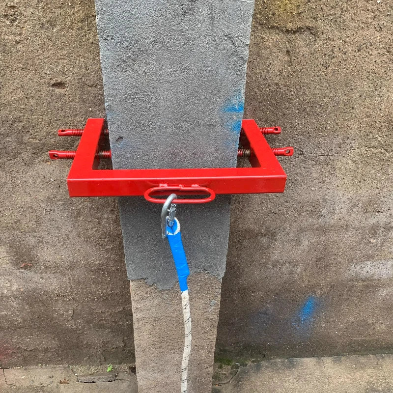 

Seat belt fixing fixture, seat belt fastening point