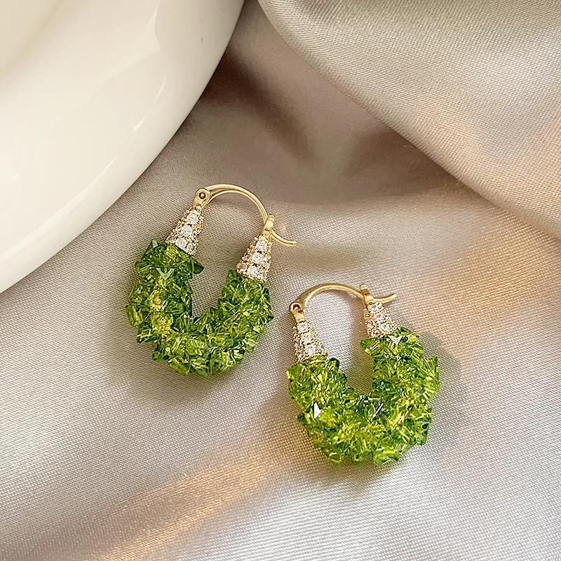 New Green Crystal Niche Design Light Luxury High-end Feel Simple Temperament Earrings for Women