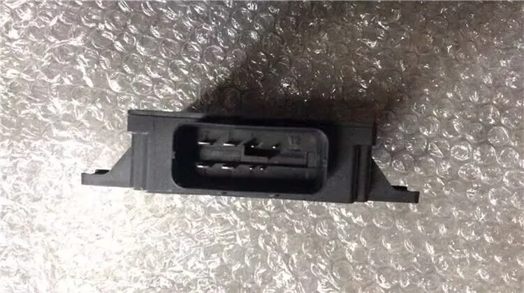 

DCDC-Converter for Mazda M2 M3 M6 CX5 New ECU Control Unit 0410517869 PE0318572 PE03-18-572 PE03 18572 PE03 18 572