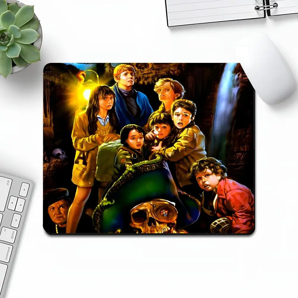 

The Goonies Gifts Mouse Pad Art Gaming Gamer Small Rubber Locking Edge Large Computer MousePad Laptop Desk Pad
