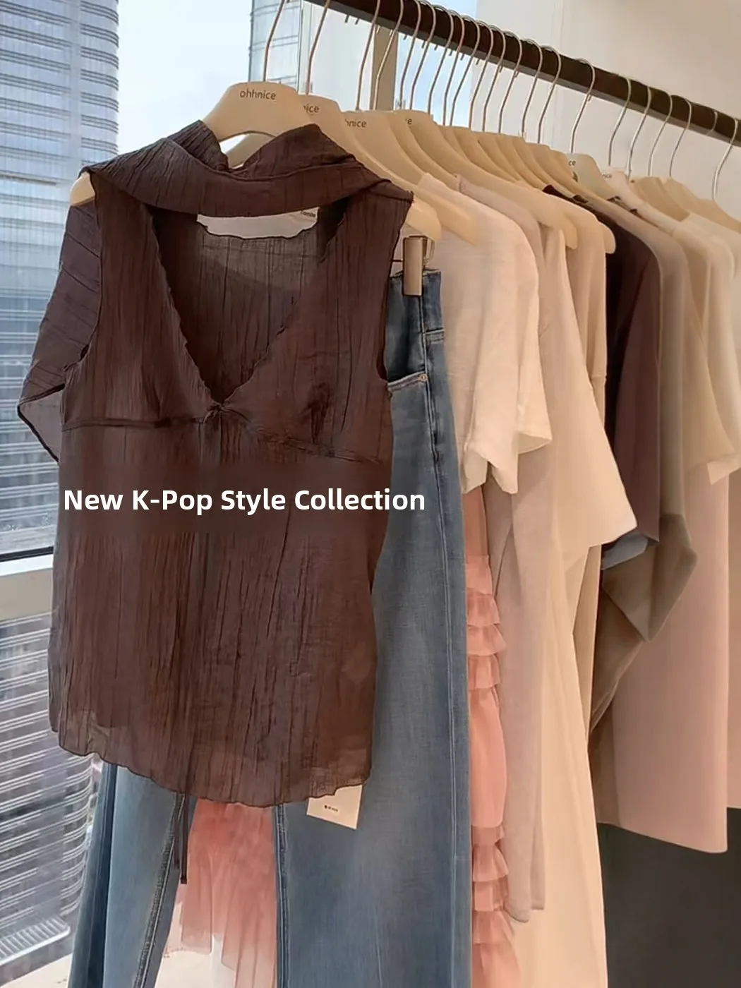 

Korean Style V-Neck Sleeveless Shirt Thin Pleated Summer Top Women's Fashionable Two-Piece Set Casual Versatile Vest Top