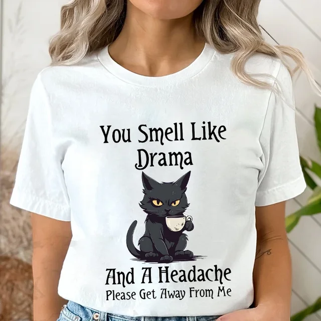 Czarny kot Kawa T-shirty Kobiety Zwierzęta Kreskówki Tshirty Zapachasz jak dramat Nadruk Odzież damska Kot Mama Kobiety Tee T-Shirty Topy
