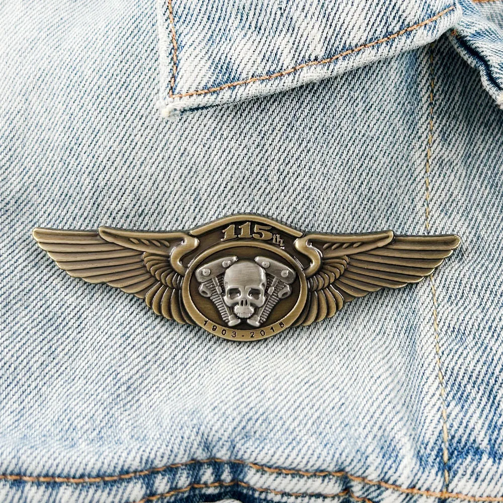 Vintage 115th Anniversary Metal Skull Double Wing Biker Badge Engine Club Brooch Clothes Hat Decoration