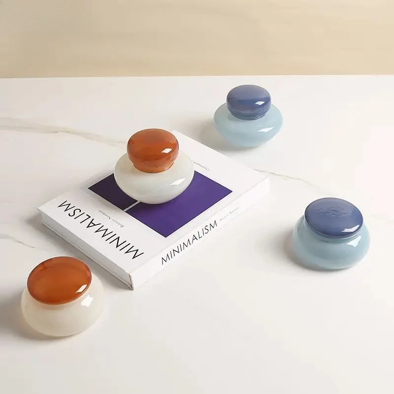 Colored Glass Storage Jar with Lid Dressing Table Desktop Storage Jars Ring Jewelry Box Round Cosmetic Jar Candy Pots Aroma Can
