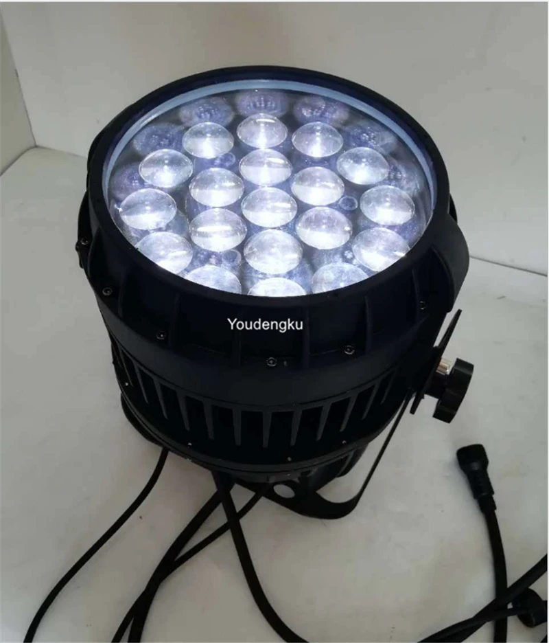 2 pieces Waterproof IP65 zoom LED par can 19x10w 4 in 1 rgbw zoom par led ip65 outdoor lighting