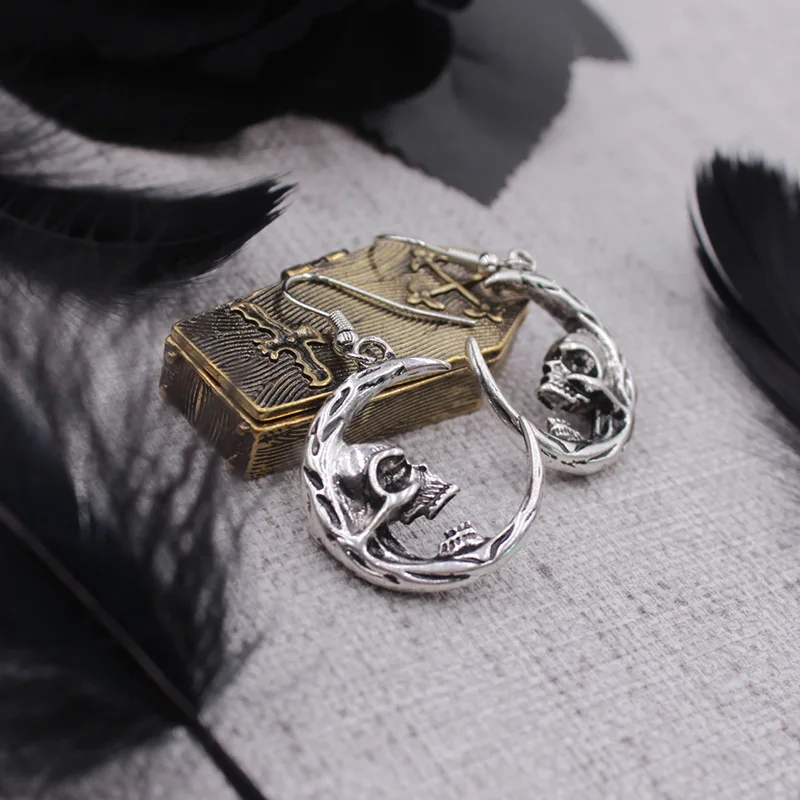 Moon Skull Dangle Earrings for Women Gothic Dark Vintage Personality Trend Earing Ear Hook Goth Jewelry VGE197 image 3