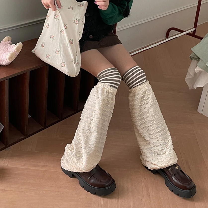 

Vintage Rugged Torn Leg Covers with Rough Edges, Harajuku Beggar Leg Warmers, Knitted Japanese Accessories, Y2k, 2023
