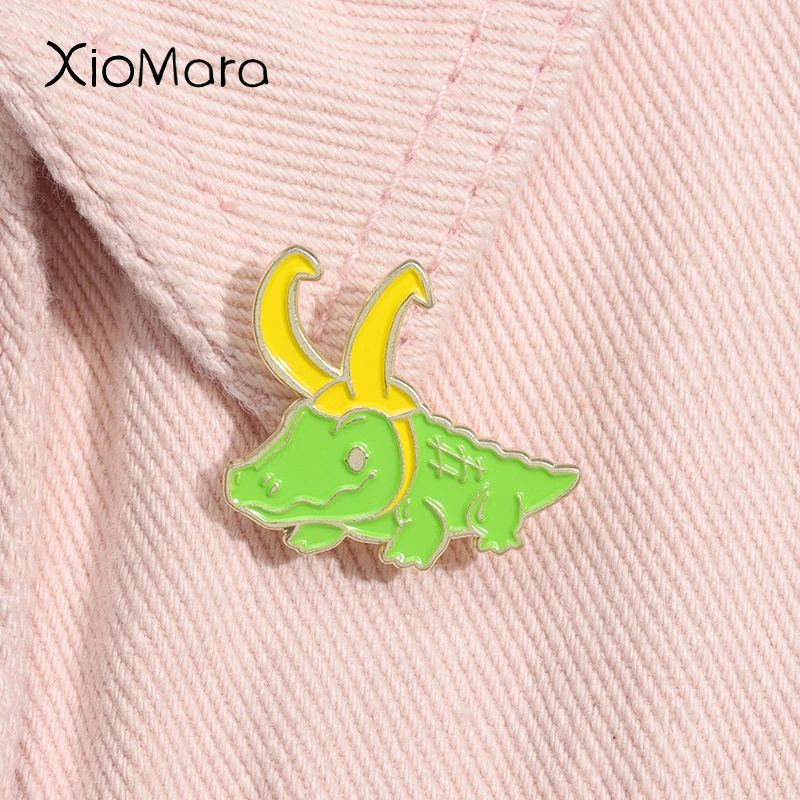 

Cartoon Alligator Enamel Pin Chibi Cute Green Crocodill Tropics Reptile Brooch Lapel Backpack Badge Jewelry Gift For Kids Friend