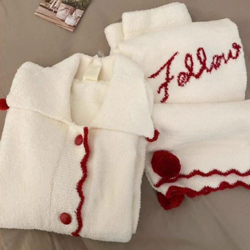 

winter Women's pajamas new model advanced nightshirt thicken Comfortable Sleepwear fleece-lined homewear Pajama Two piece set