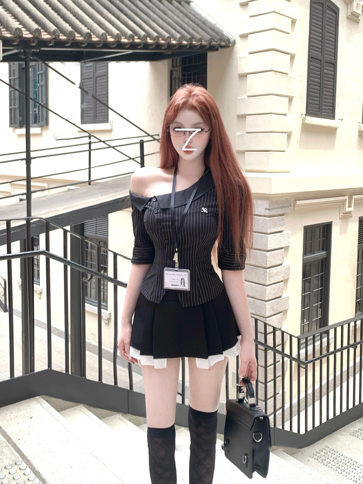 

Сексуальный полосатый асимметричный топ с завышенной талией, плиссированная юбка, комплект из двух предметов для женщин, осенний новый модный наряд