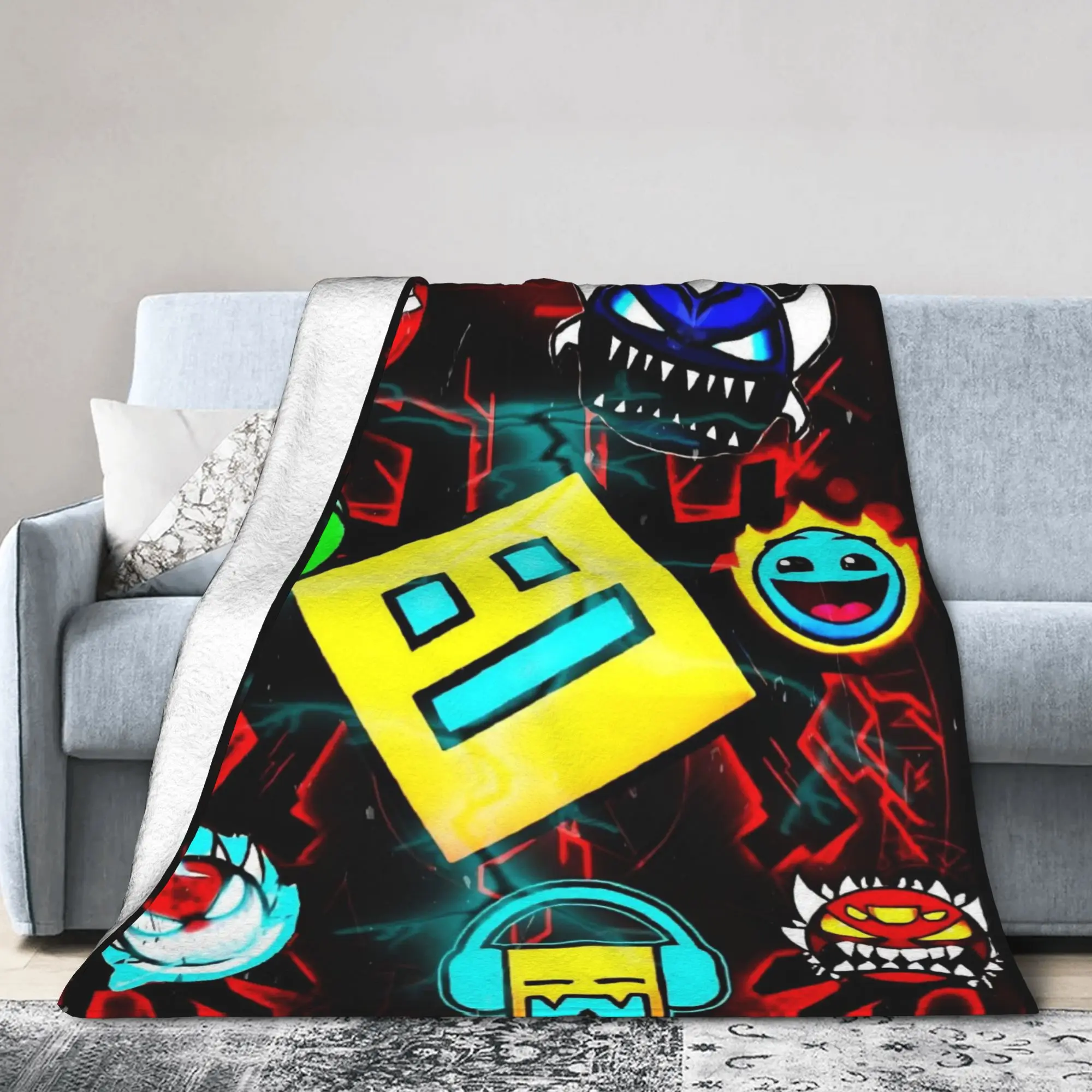Geometry Icon Face Dashes Game Fleece Blankets Cartoon Vintage Throw Blankets for Bedspread Super Soft Multi-function Portable
