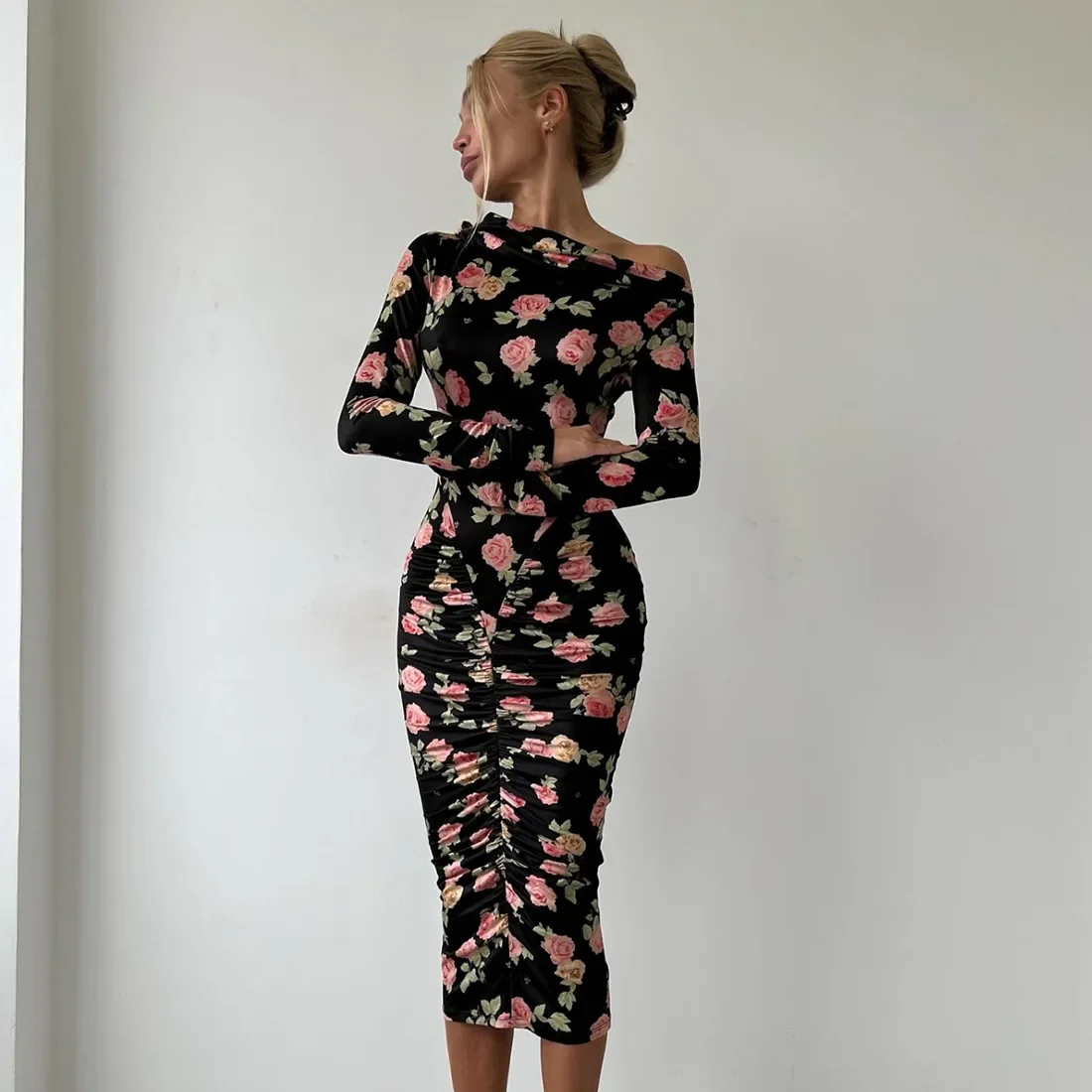 Printed Pleated Long Dress For Women Autumn Winter New Fashion Long Sleeve Bodycon Dress Sexy Hot Girl Party Clothes