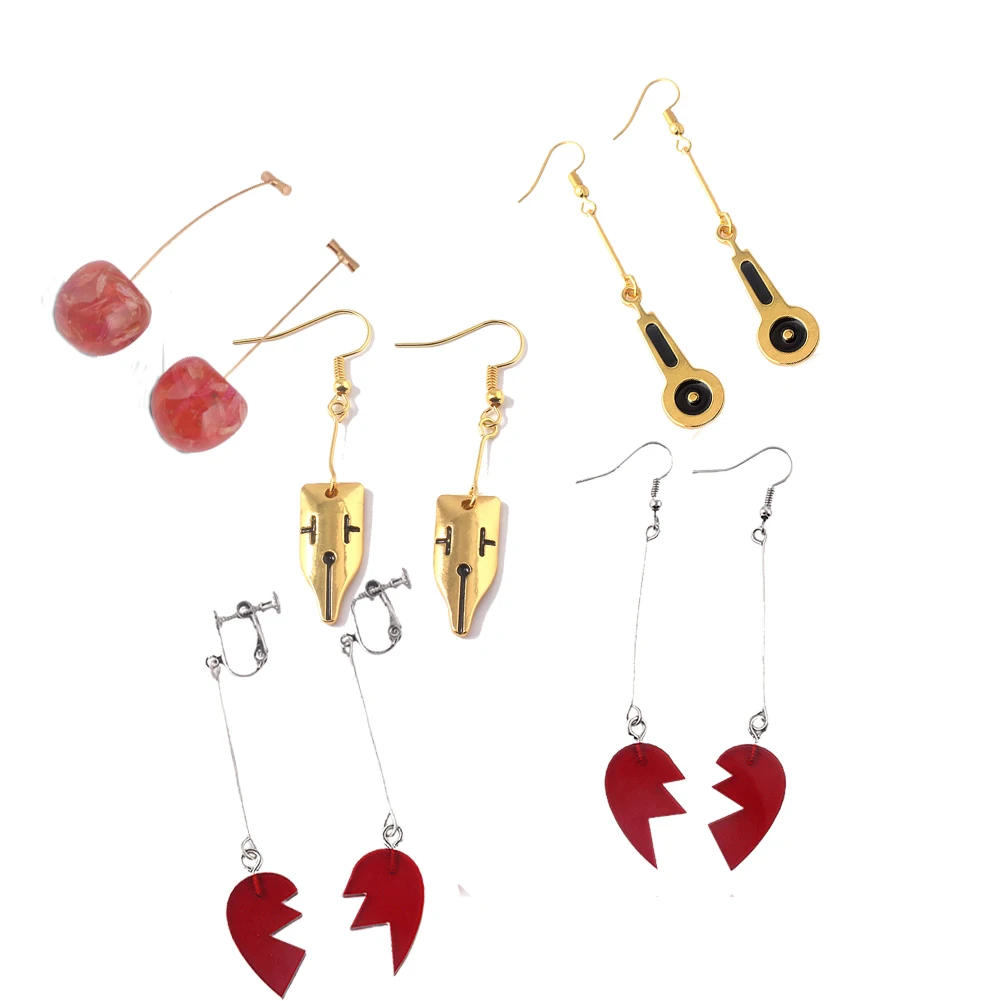 Brdwn JoJo Jean Pierre Polnareff Rohan Kishibe Bruno Bucciarati Kakyoin Noriaki Cosplay Earrings