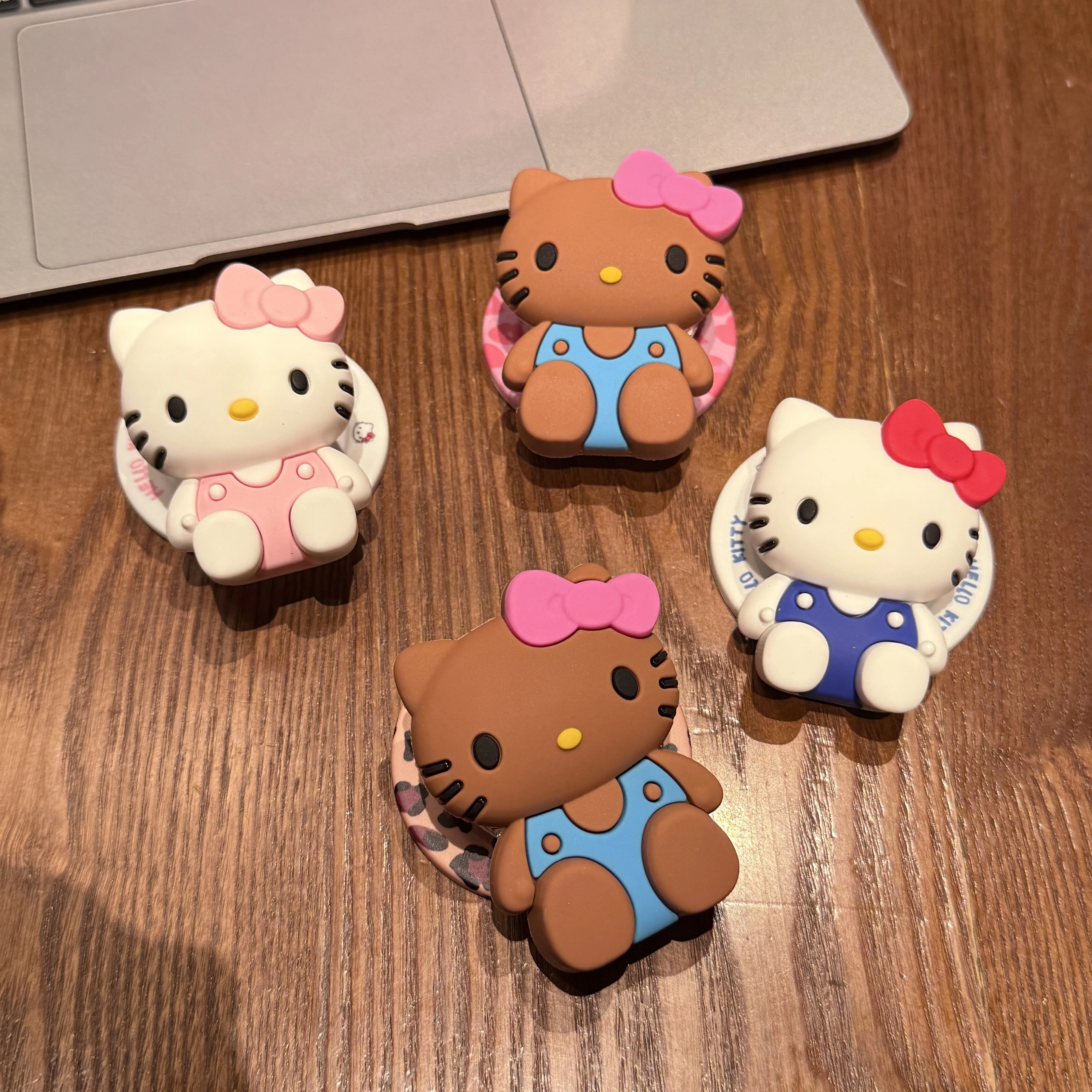 サンリオ ハローキティ用 シリコーンゲル吸盤マグネット 携帯電話ホルダー 便利で実用的なシェルブラケットまたはスマートフォン漫画