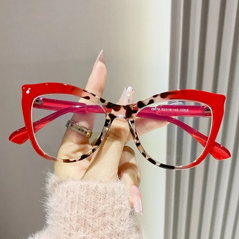 2024 New Cat Eye Glasses Frame Women Fashion Gradient Color Eyeglass Frame Anti Blue Light Glasses Computer Goggles Óculos Gifts