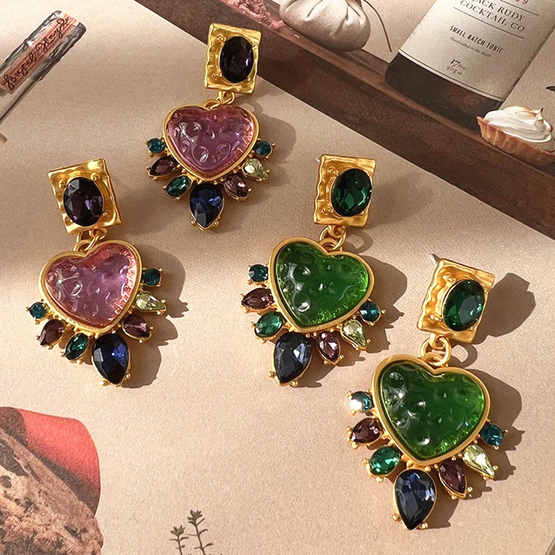 HUANZHI Vintage Big Love Heart Rhinestone Resin Colorful Dangle Earring for Women Exaggerated Franch Jewelry pendientes серьги