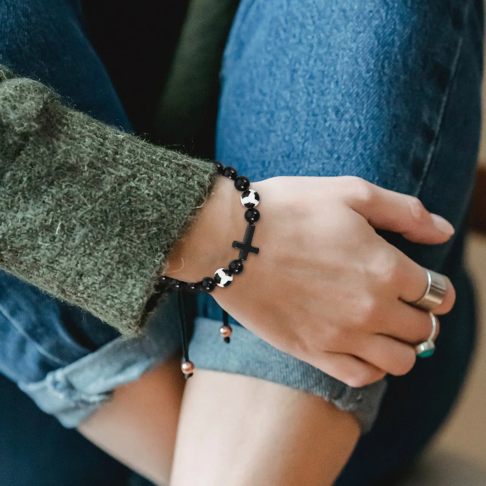 

6 шт. регулируемых браслетов для футбольных болельщиков, плетеные, с крестообразным узором, для любителей спорта, легкие, удобные, для повседневного ношения