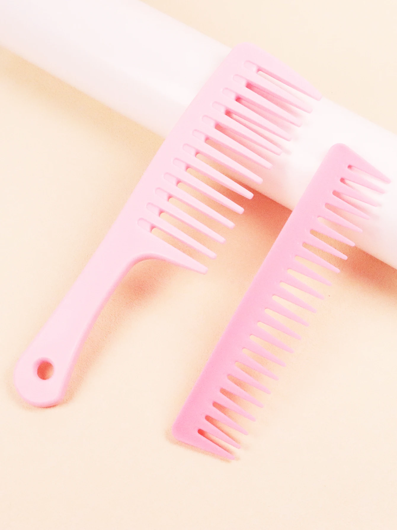 Wide Toothed Comb With and Without Handle, Used for Daily Hair Care, Durable ABS Plastic