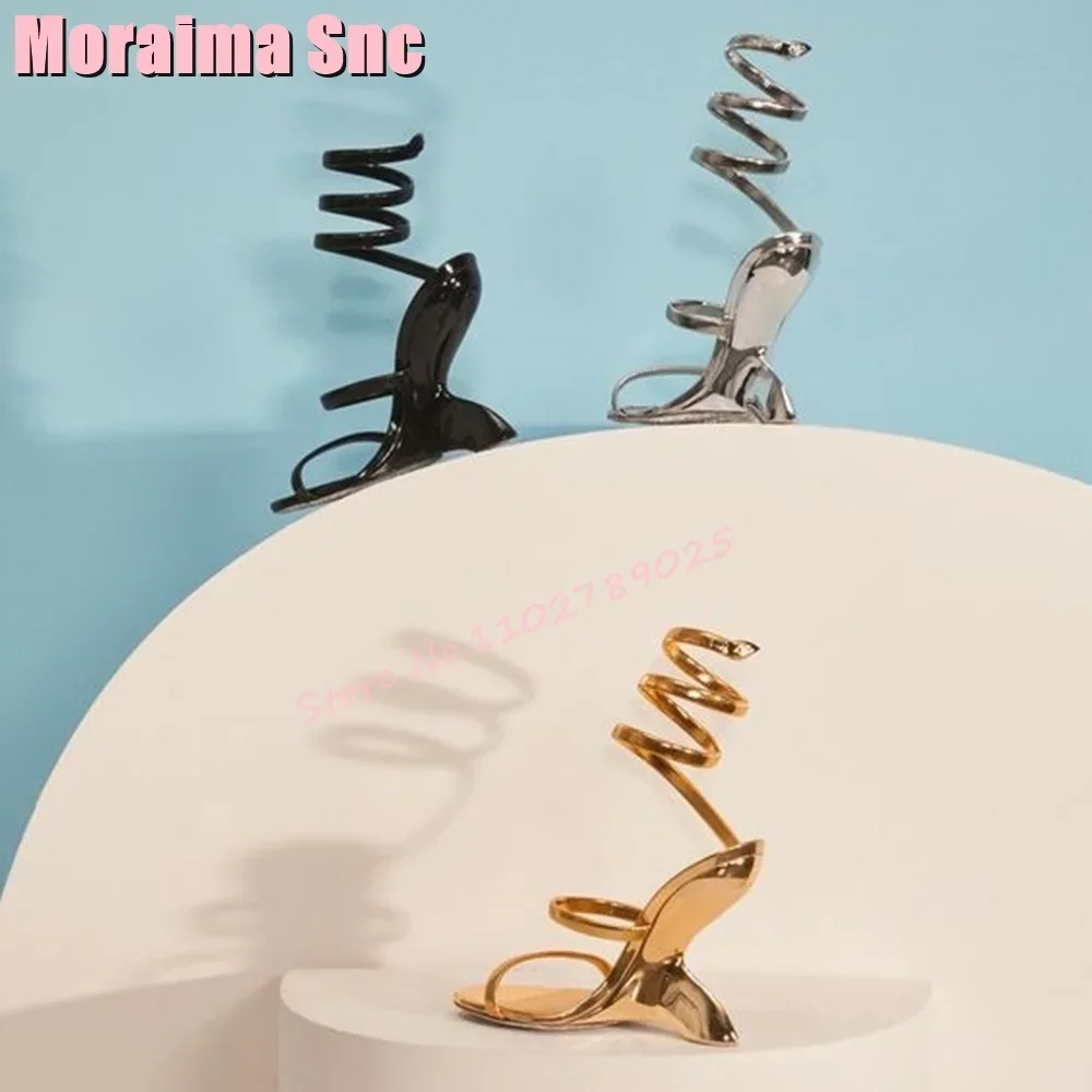 

Sexy Snake Shaped Wrapped Sandals Strange Heel Wedges Golden Solid Fashion Women Shoes Spring Summer Banquet Party 2026 New