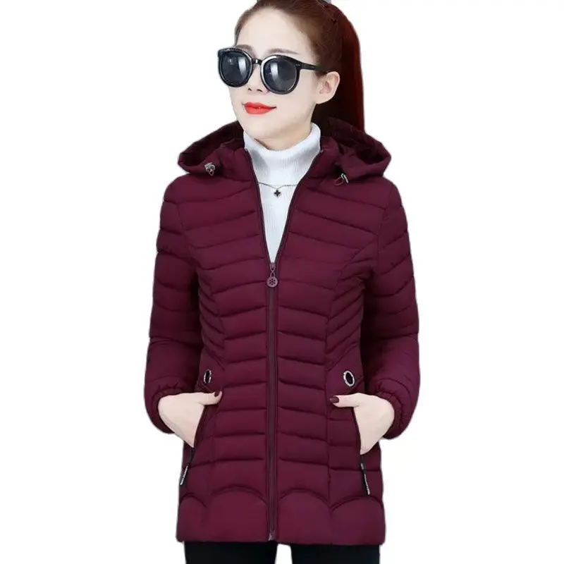 Temperament Mantel Frauen kurze koreanische Version Freizeit kleidung Frauen Winter neue Kapuze Tasche Baumwolle Mantel Flut 6xl