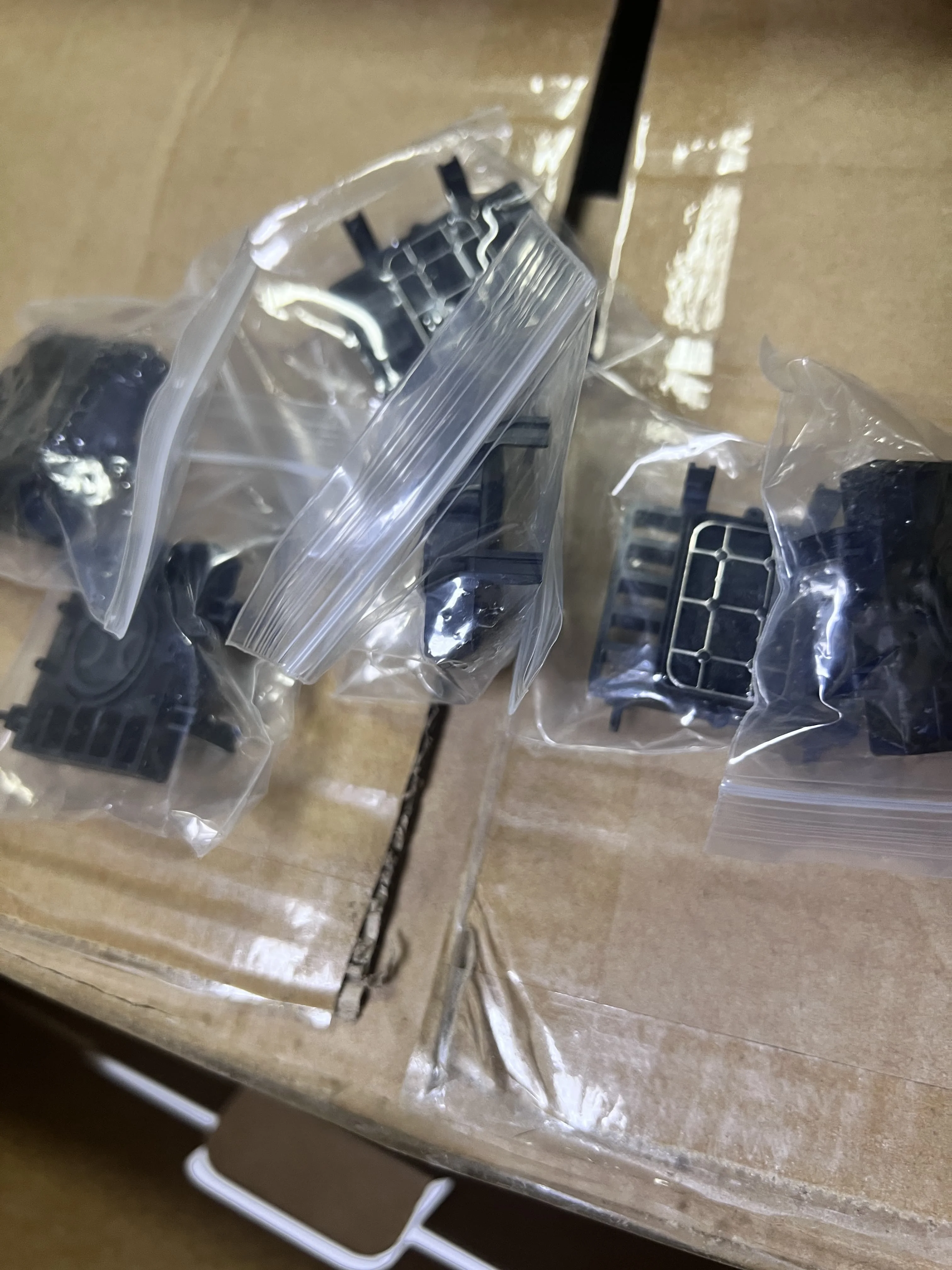 

Оригинальная станция для колпачков 1390 L1800, верхняя часть крышки для Epson R1390 L1800 1390 1400 1430, 1500 Вт, станция для укупорки печатающей головки принтера