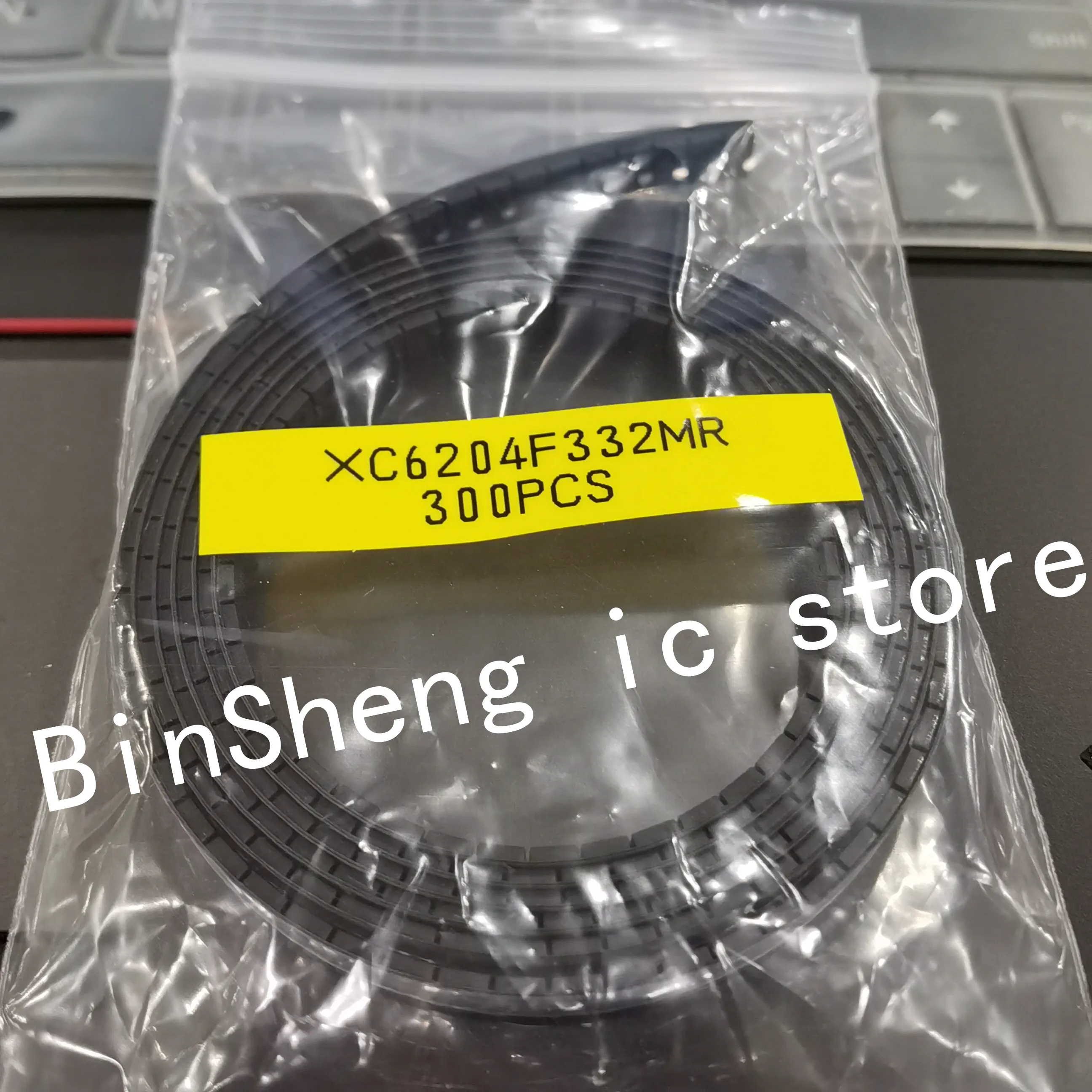 100pcs/lot  XC6204F332MR   4B2K  4B21  SOT23-5  LDO  Screen printing：  Voltage regulator/300mA  New and original