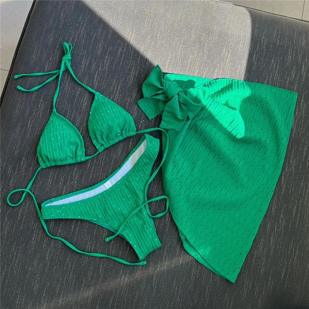 Traje de baño blanco con cuello Halter para mujer, conjunto de bikini de tres piezas con Tanga, traje de baño texturizado con cordón, ropa de playa