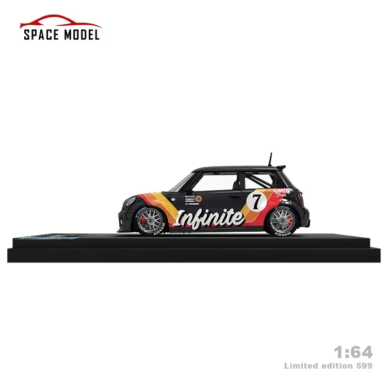 SPACE MODEL 1:64 LBWK MINI F56 Black Limited599 Diecast Model Car