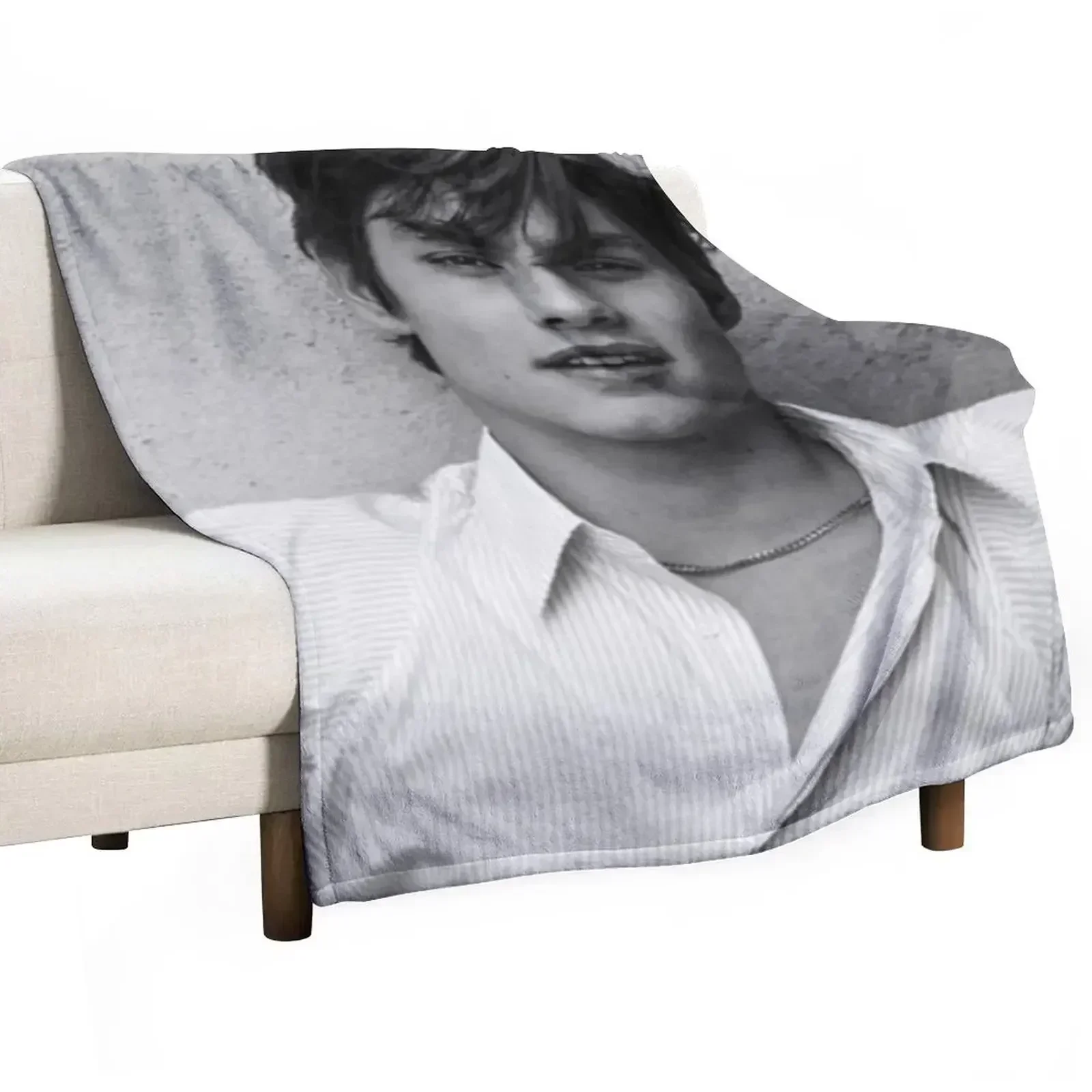 

Louis Partridge Throw Blanket warm winter Custom Blankets