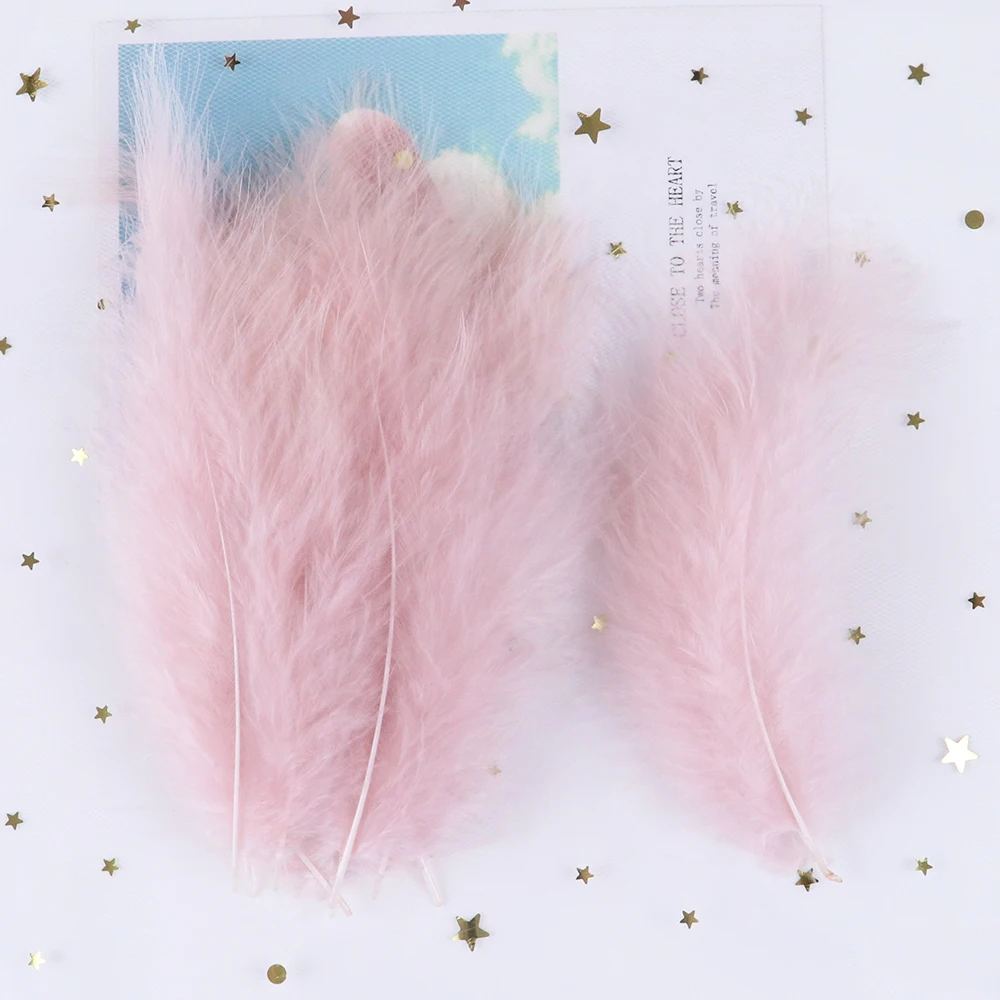 Türkei Marabou Federn Flauschige dekorative Federn Hochzeitskleid DIY Schmuck Dekoration Zubehör Federn 10–15 cm 50 Stück