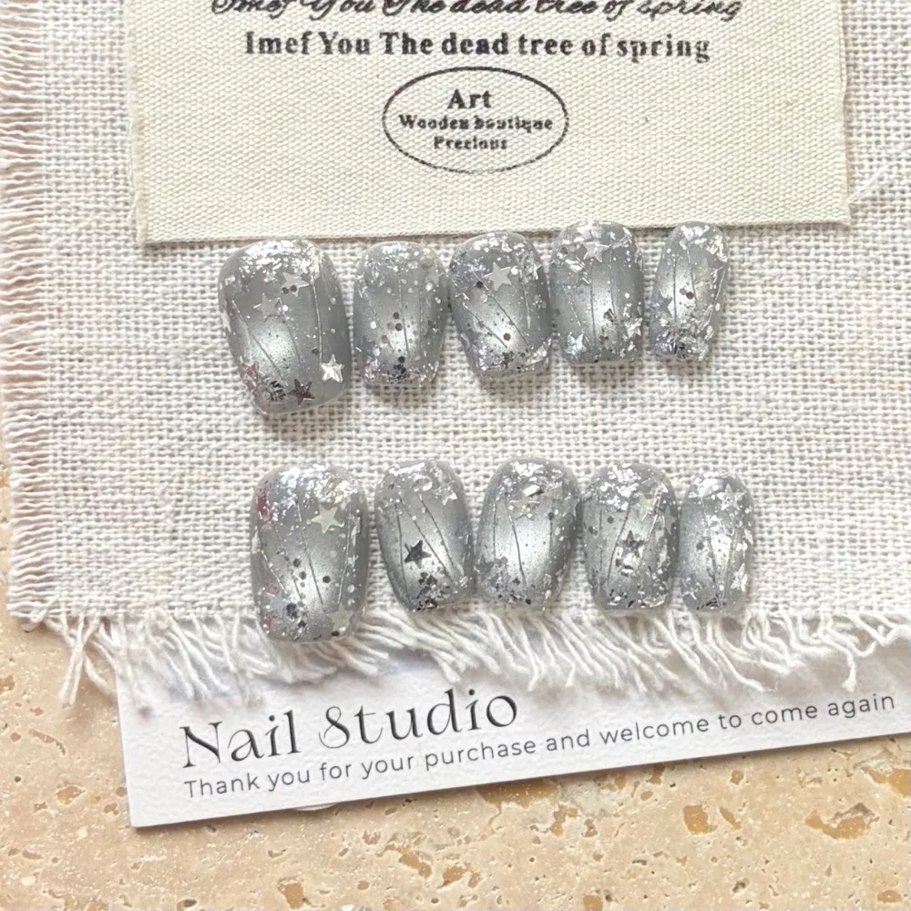 10 Pieces Dreamy Cat Eye Five Pointed Star Sequins Handmade Press On Nails Silver Starry Sky Sparkling Art Fake Nails Reusable