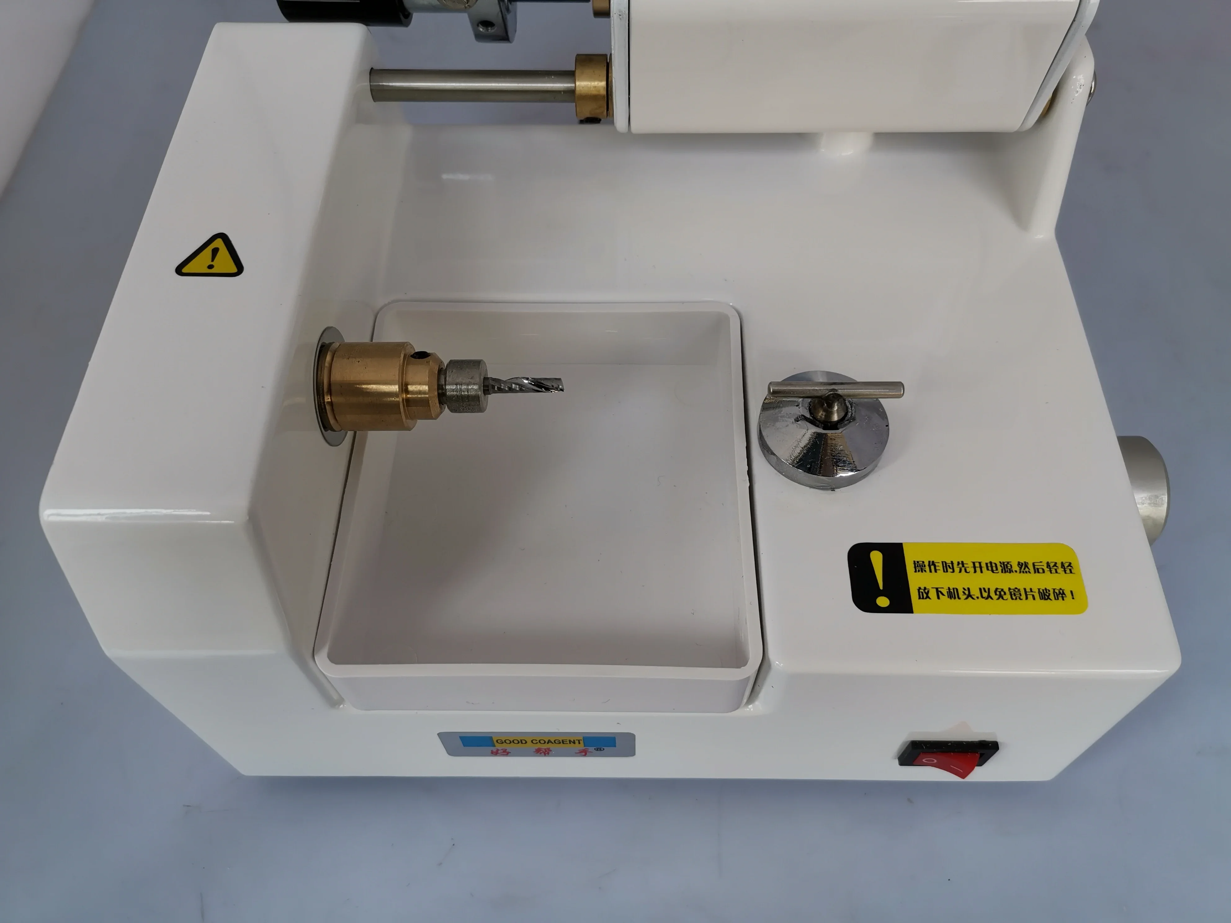 CP-4A Glasses equipment,  Eyeglasses Optical Lens Pattern Maker Fast Cutting Milling Machine cutting the lens fast and smooth