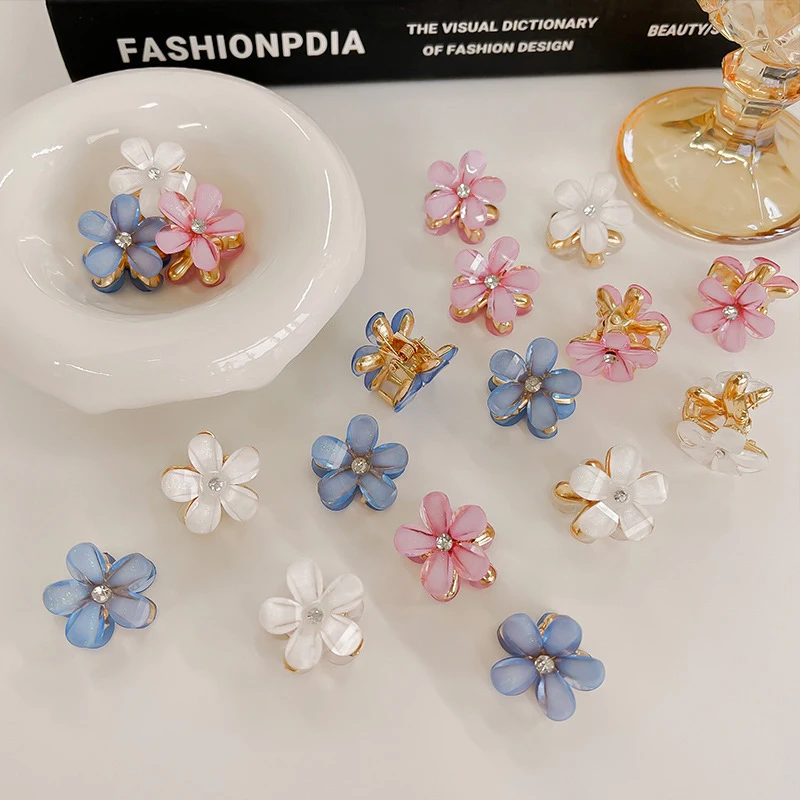 1-2Pcs 2cm Blue Purple White Korea Flower Shape Hair Claw for Women Girls Barrette Crab Hair Clips Ponytail Hairpins Accessories