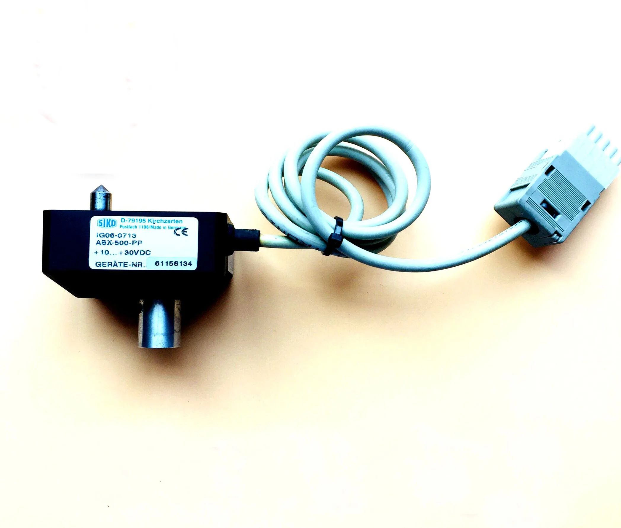 

DO2000 Elevator SIKD/D-79195 door motor encoder IG06-0986 ABX-500-PP