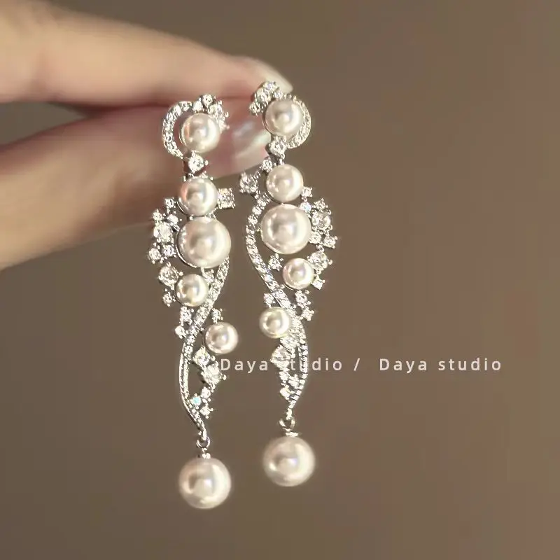1 Pair Luxury Shiny Cubic Zirconia Hanging Earrings for Women Imitation Pearls Bridal Long Earrings Women's Wedding Jewelry Gift