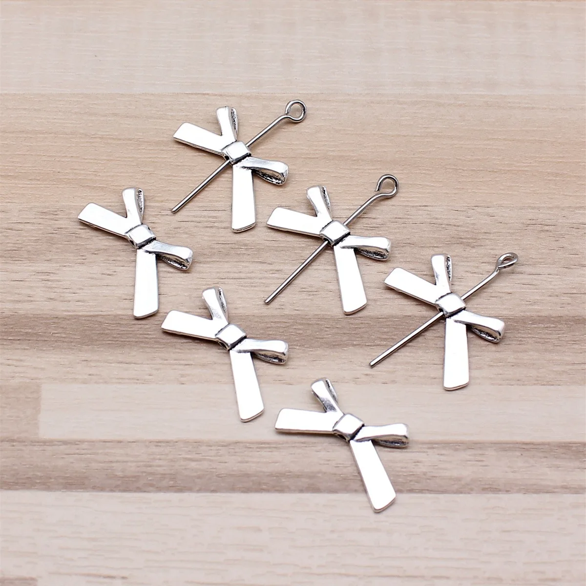 20pcs Bow Bead Charms for DIY Jewellery Making