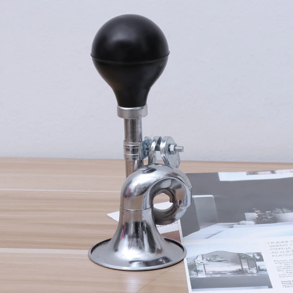 

Easy Assembly Removal Bike Horn Loud Sound Durable Weatherproof Fits Most Handlebars Cycling Bell Aluminum Alloy