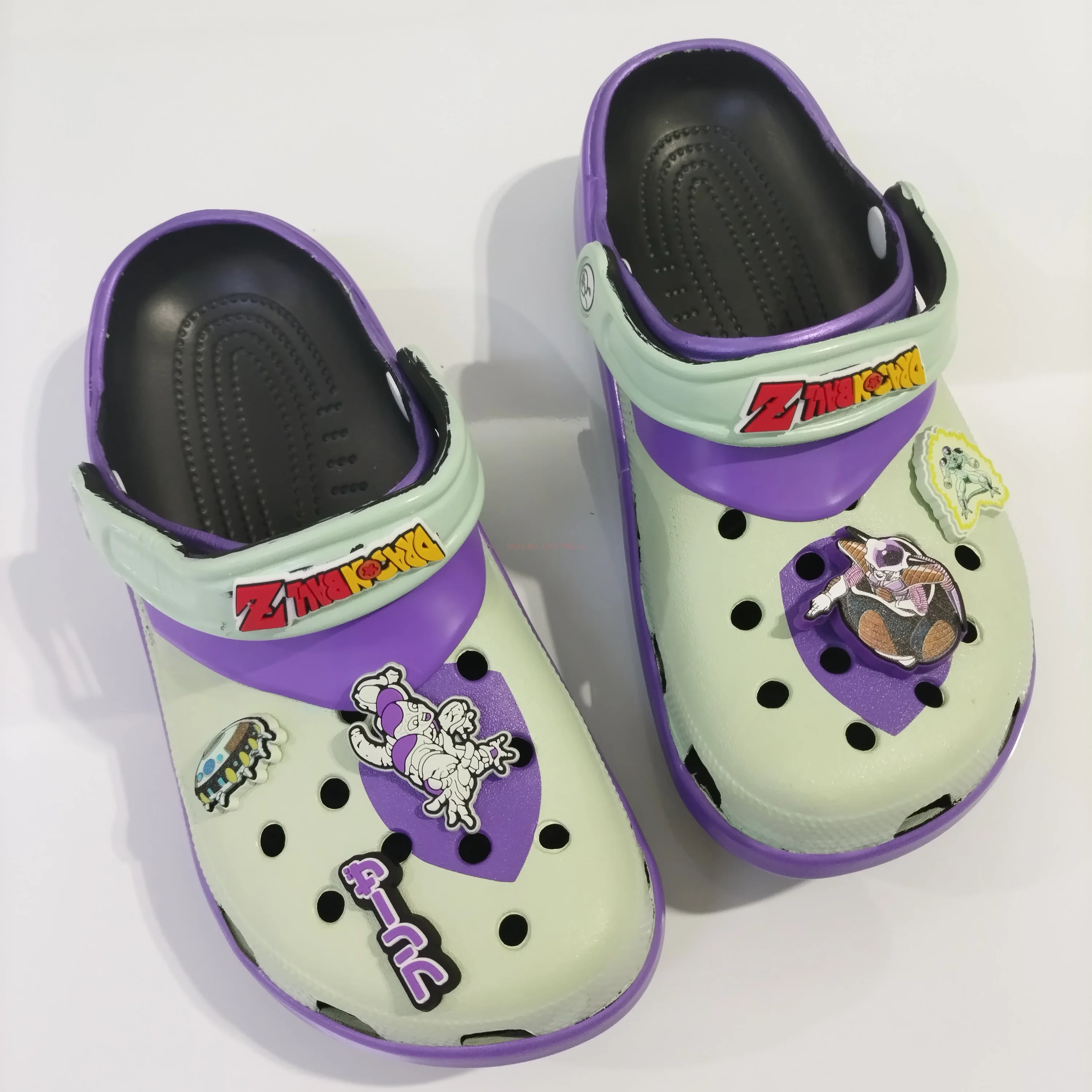 

New Products For Japanese Anime Fans Comfortable And Breathable Hole Shoes For Home Use Beach Shoes For Outdoor Wear Sandals