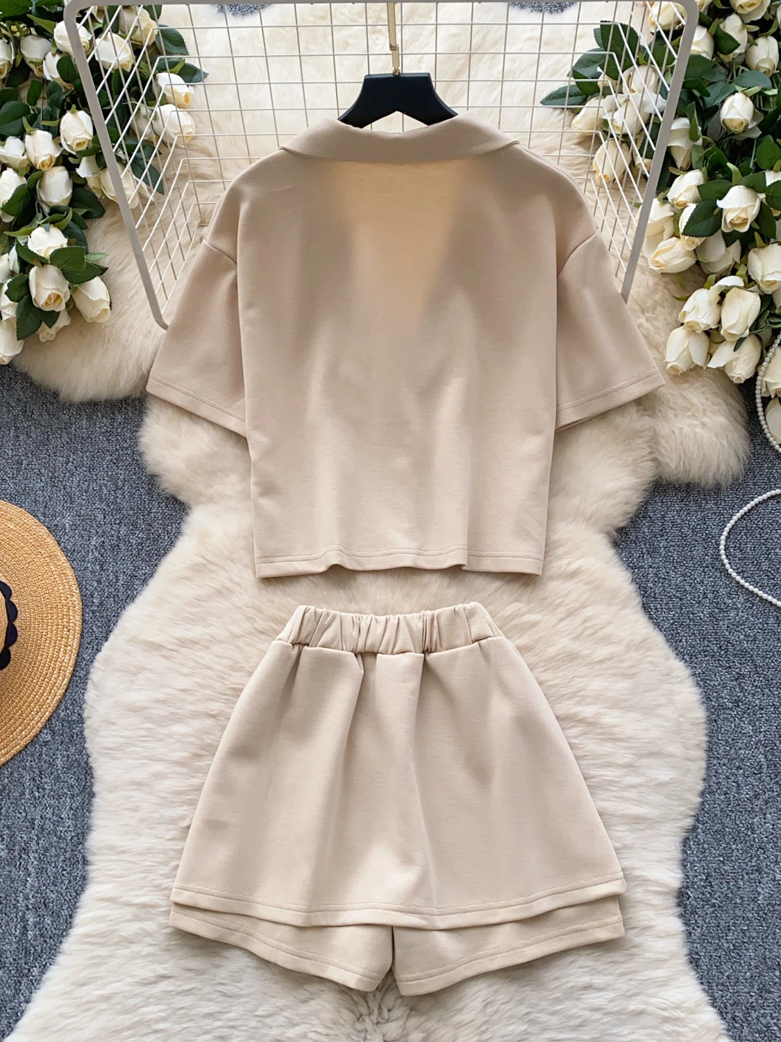 

Faionable Women's Summer 2025 Light Maturi Sle ort Sve Suit Collar Top Wide Leg Pants Casual Two-Piece Set