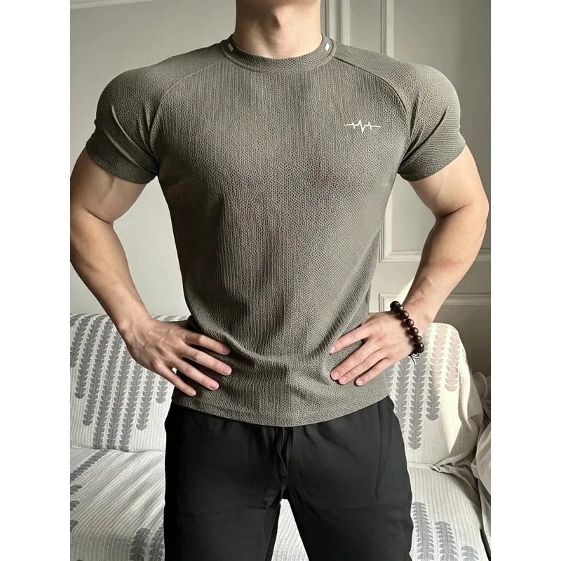 New Men's Short Sleeve Honeycomb Pattern Quick Dry Ice Skin Cool Feeling Men's T-Shirt Breathable Wicking Elastic Sportswear